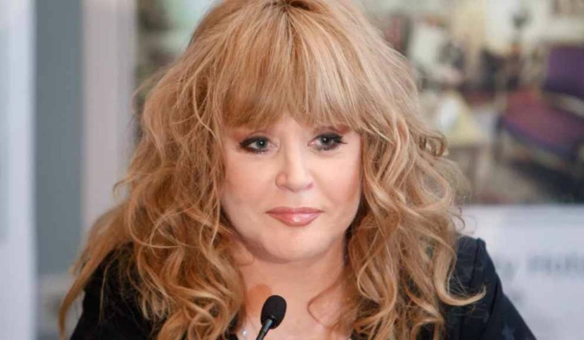 &quot;Всего за 5 дней&quot;: петиция о лишении звания Пугачёвой завершена