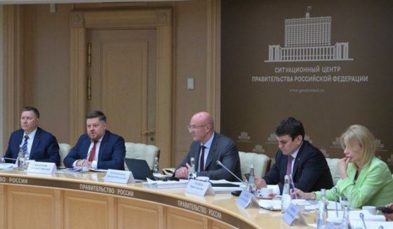 Дмитрий Чернышенко обсудил ход реализации проекта «Пять морей и озеро Байкал»