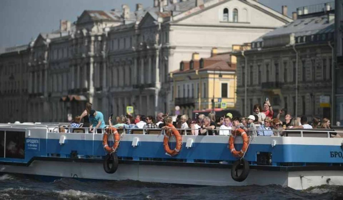 Навигация маломерных судов в Петербурге завершится в начале ноября