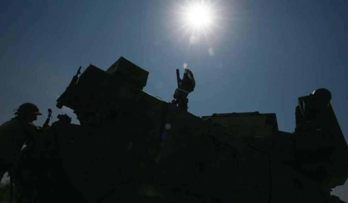 В небе над Москвой перехвачено 9 беспилотников