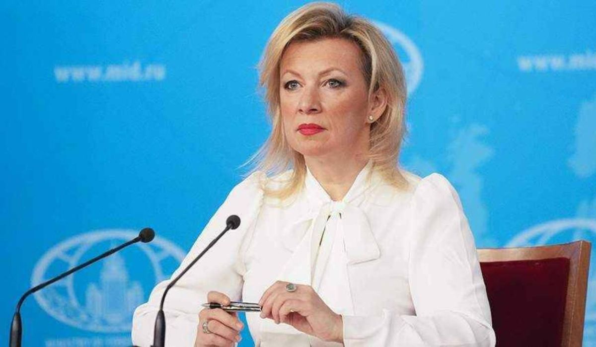 Захарова иронично прокомментировала введение новых санкций Великобритании против России