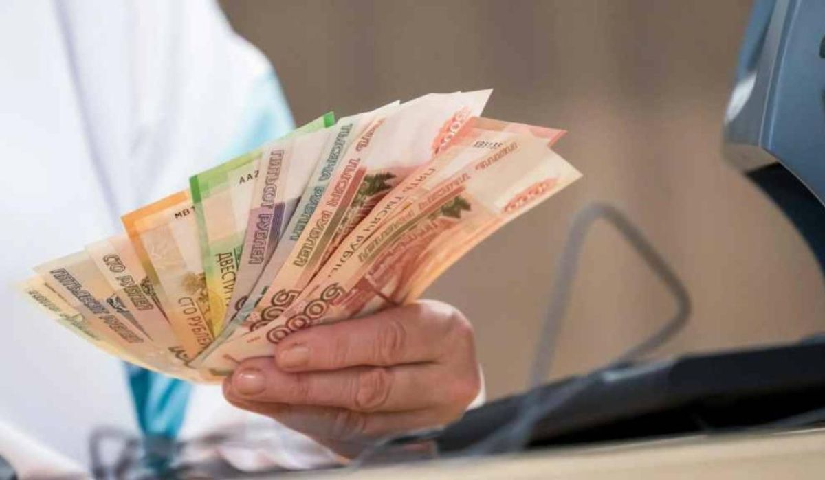 С 1 февраля в России повысится размер материнского капитала