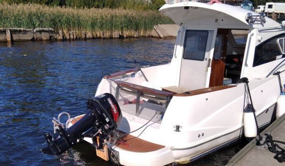 Столкновение "Метеора" с катером в Петербурге: все подробности происшествия