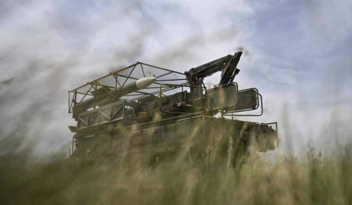 Ночью в шести регионах России сбили около 40 беспилотников