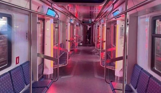 Новые "Балтийцы-2" с дисплеем в окне появятся в петербургском метро