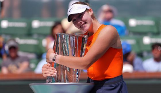 Двенадцать российских теннисистов примут участие в Australian Open