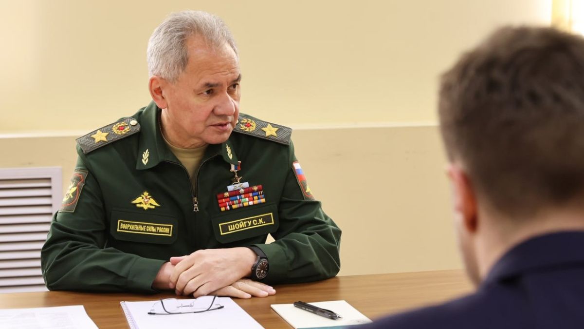 Шойгу высказался об участии срочников в спецоперации на Украине