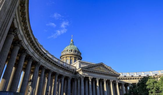 Мощи святителя Тихона привезли в Санкт-Петербург для поклонения верующих