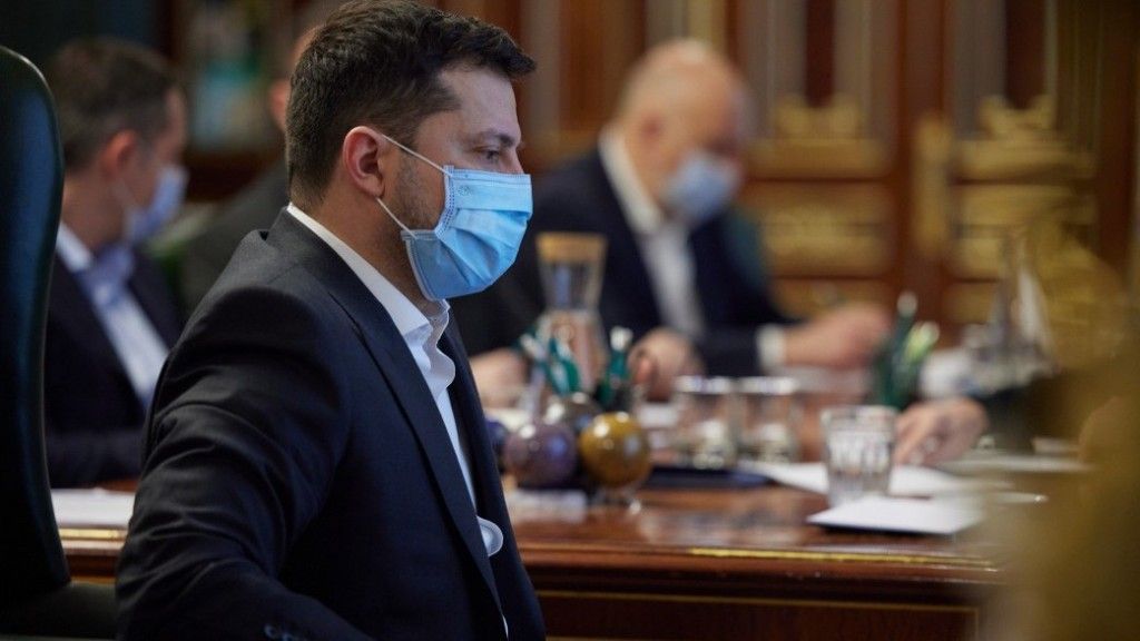 В Европарламенте назвали войну единственным шансом Зеленского на спасение