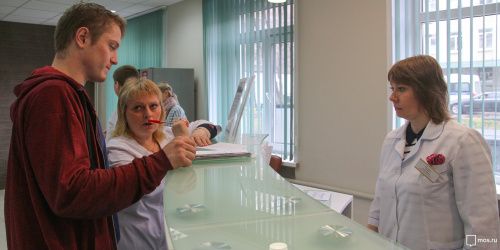 Лицензии и разрешения будут продлеваться автоматически в России