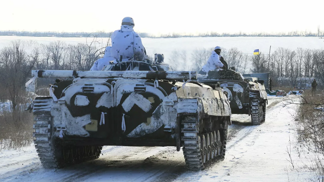 Неизвестные боевики захватили школу на Донбассе