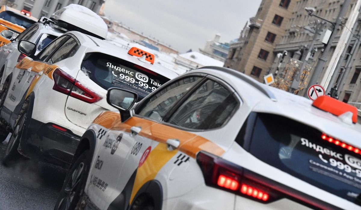 В России составили перечень локализованных авто для такси услуг