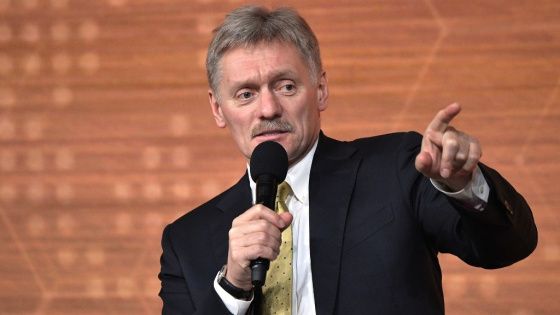 Песков: РФ крайне негативно восприняла решение США вооружать «Азов»*