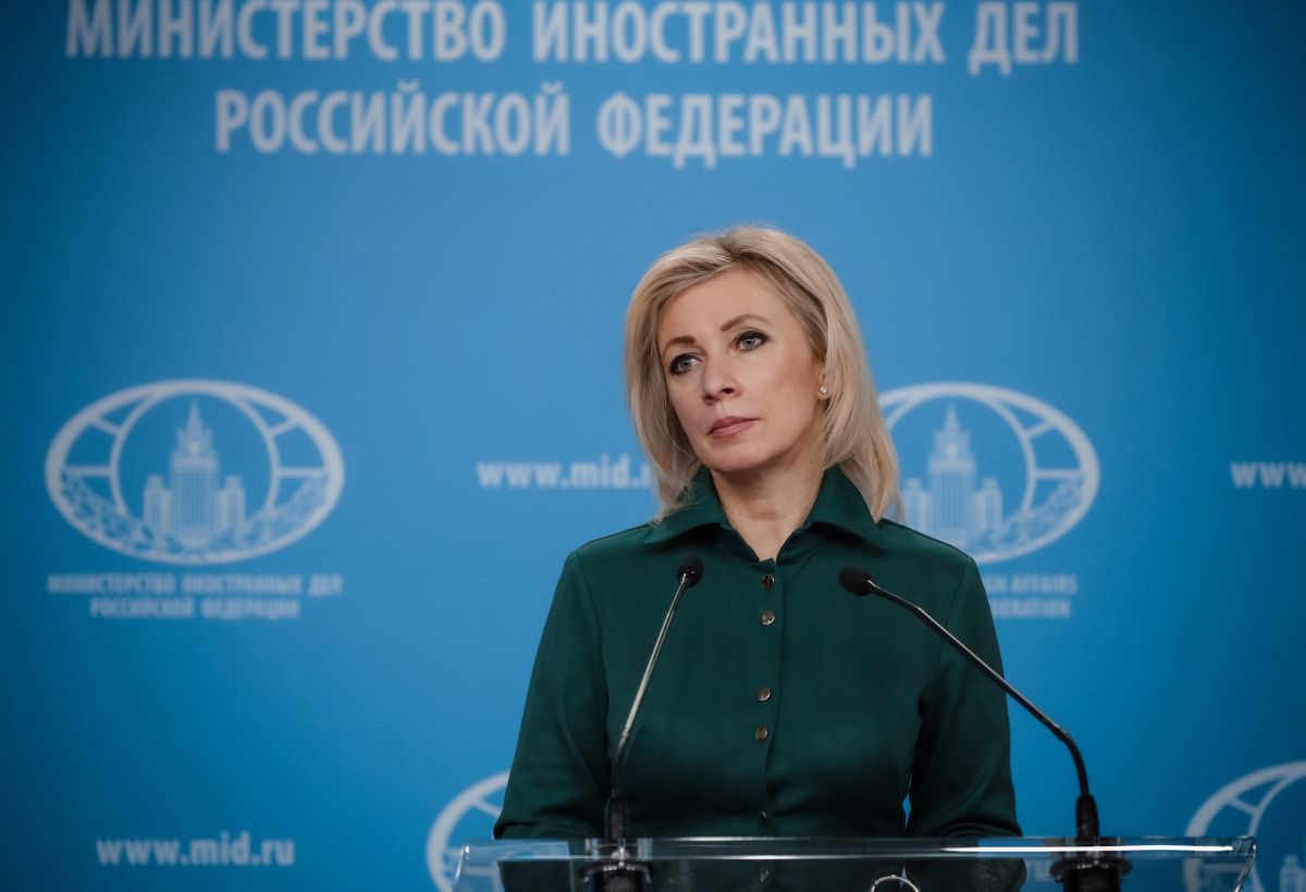 Захарова обвинила западных политиков в коррупционных связях с Зеленским