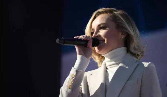 "Я ещё скажу своё слово": Полина Гагарина возмущена исчезновением её песен