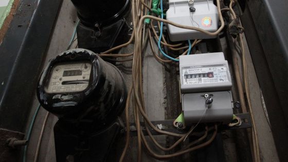 Россиянам пересчитали оплату за некачественное электричество