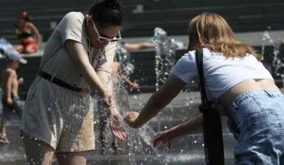 Гидрометцентр: Россию ждет аномально жаркое лето в нескольких регионах