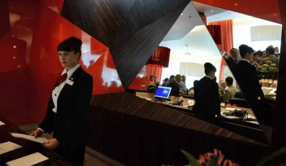 В России узаконили заселение в гостиницы с цифровым паспортом