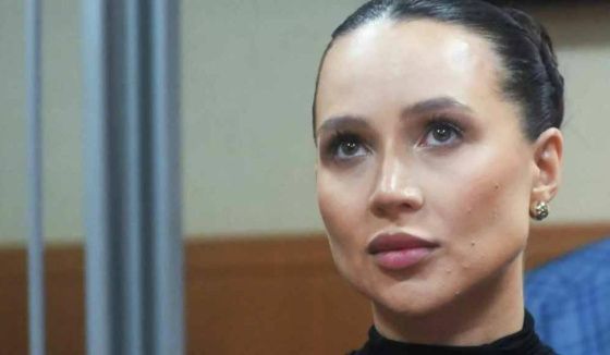 Блогер Лерчек находится в онкологической реанимации после родов