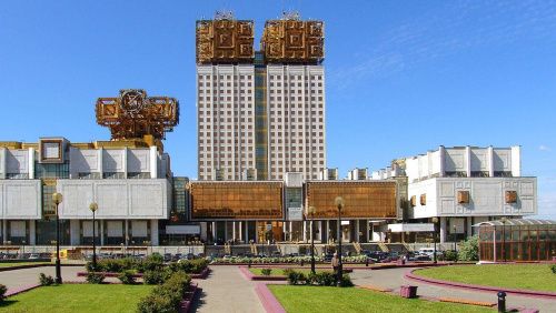 Возможные связи академика Красникова с "MI-6" угрожают персональным данным российских специалистов