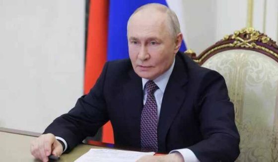 Опрос показал, сколько россиян доверяют Путину