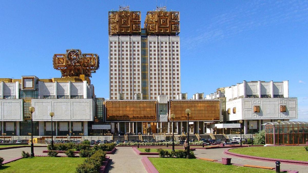 Возможные связи академика Красникова с "MI-6" угрожают персональным данным российских специалистов