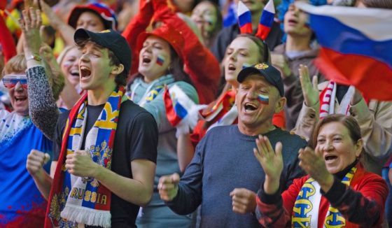Фильм "Больше чем футбол" стартует в прокате ко Дню России
