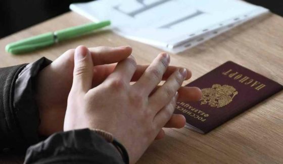 Школьник, получивший 99 баллов на ЕГЭ по математике, пересдал экзамен