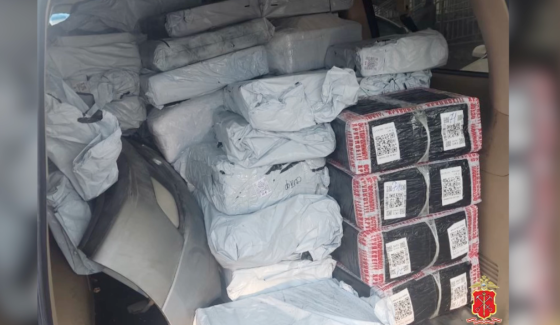 В Петербурге задержаны мужчины за кражу на 15 млн из пунктов выдачи заказов