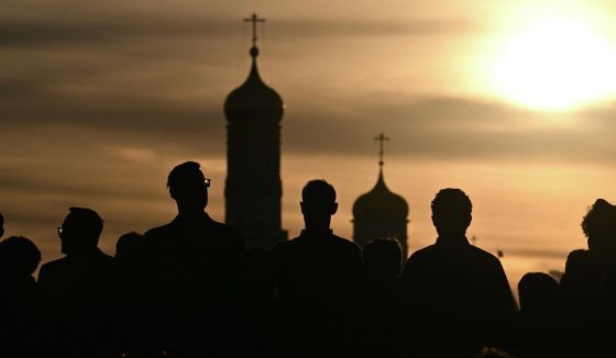 Монах объяснил, кому молиться за обращение неверующих родственников