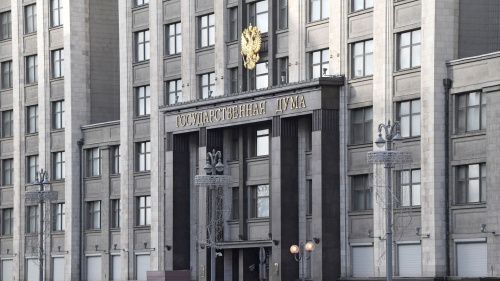 В Госдуме предложили увеличить МРОТ до 30 тысяч рублей