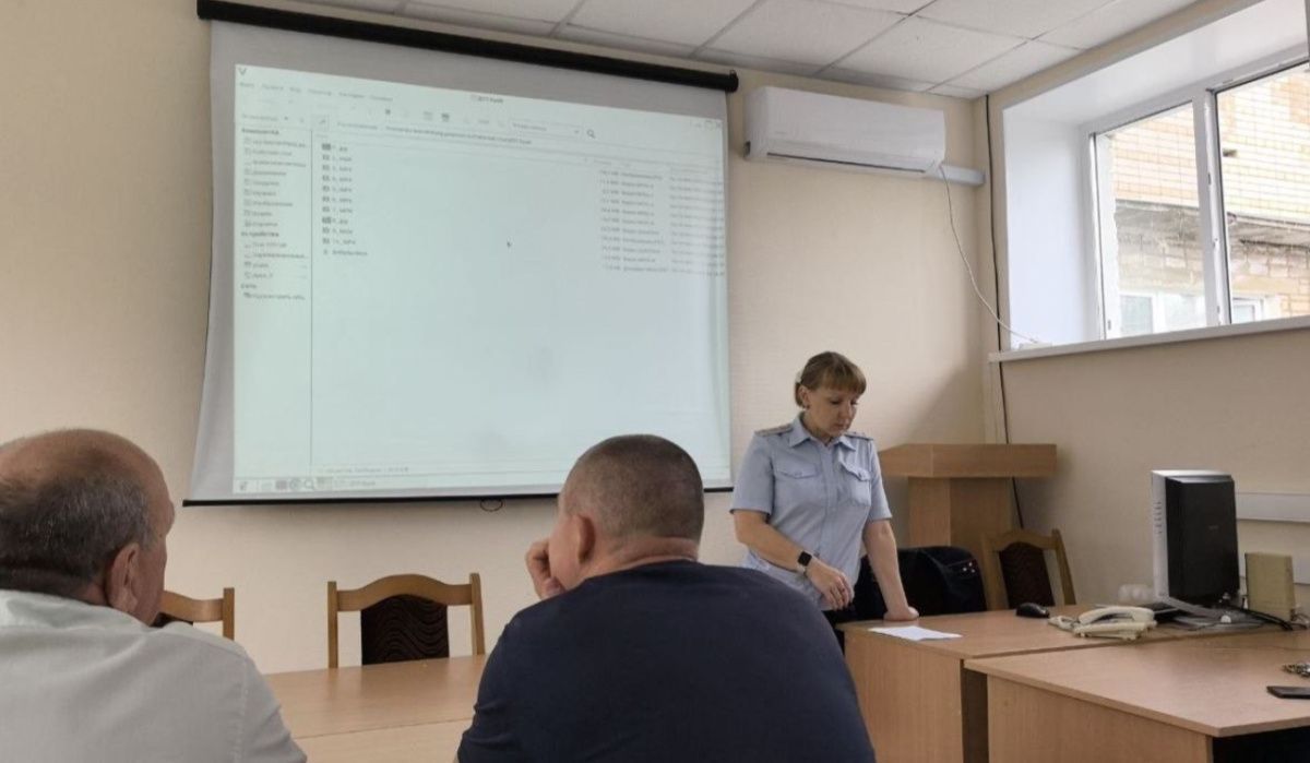 Госавтоинспекция Чайковского начала профилактические беседы на предприятиях