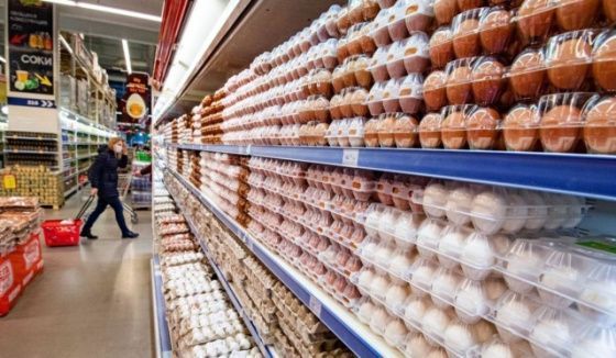 Росстат назвал регионы России с самыми низкими ценами на яйца