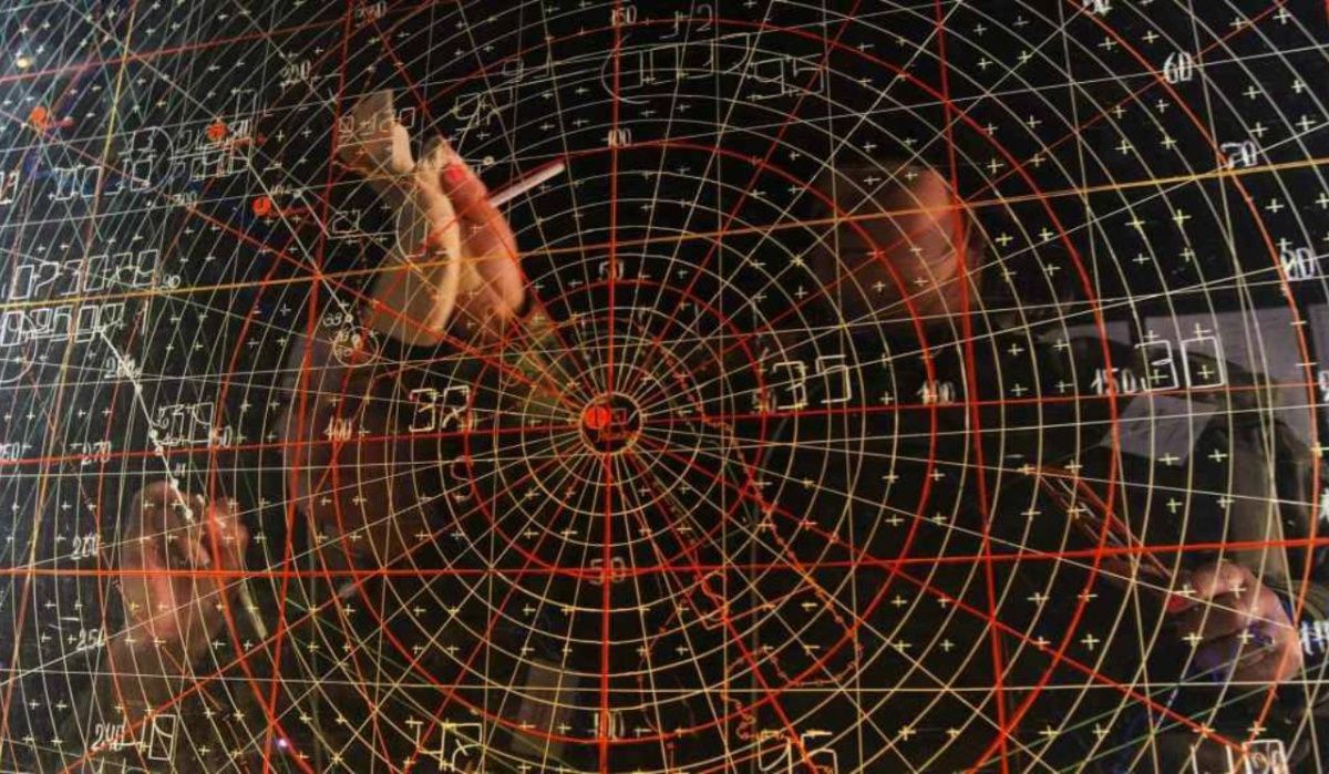 ПВО РФ за ночь сбили свыше 100 дронов