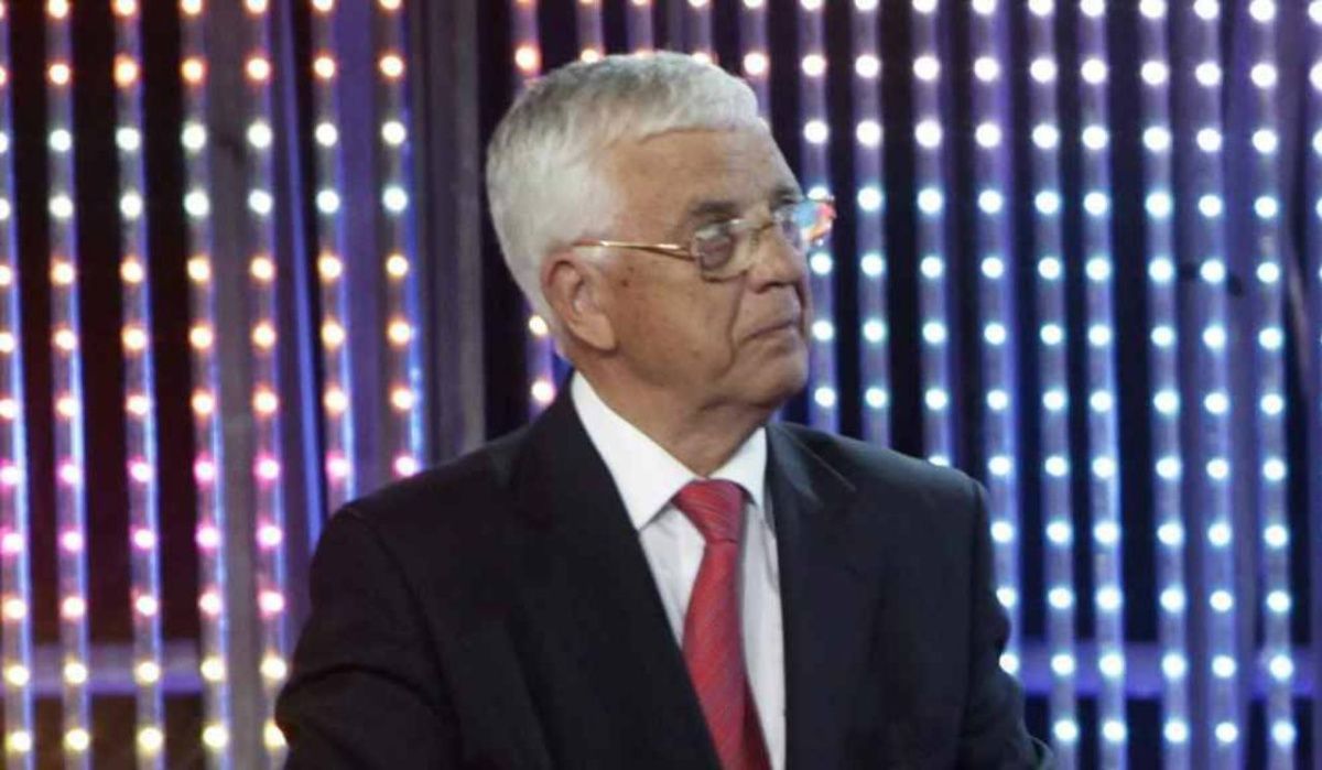 Раймонд Паулс успешно выписан из больницы