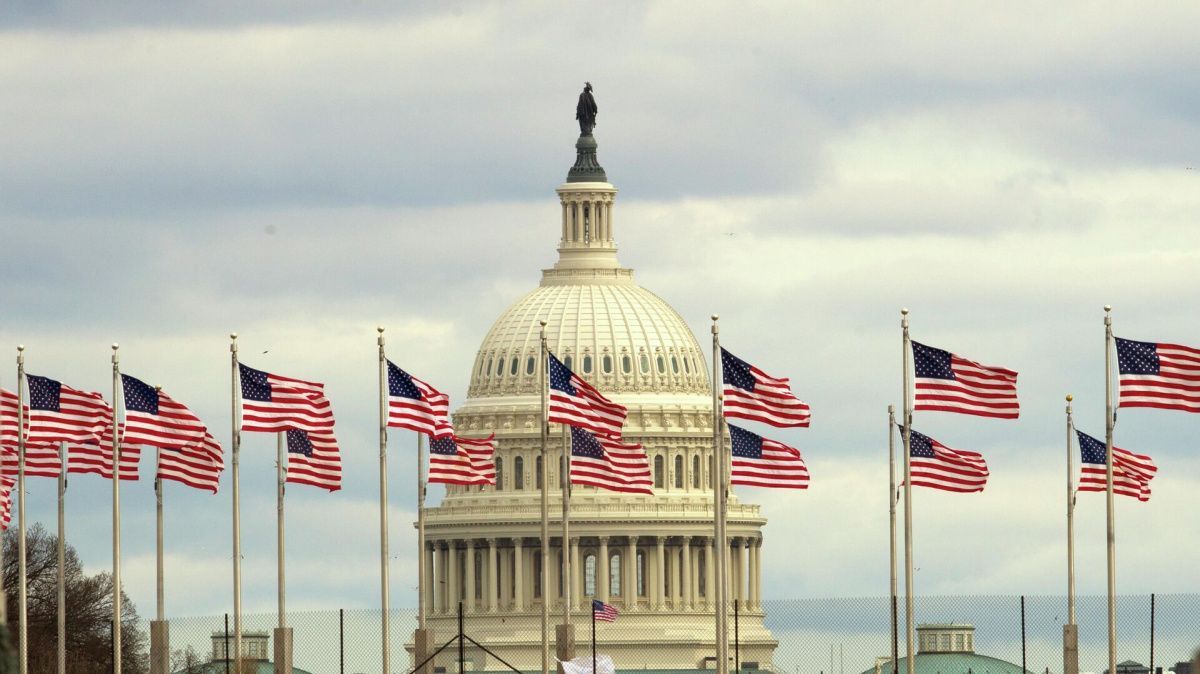 США давят на Швейцарию, чтобы та начала поставки оружия на Украину