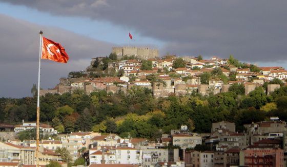 Турция готова ответить на инцидент с падением ракеты