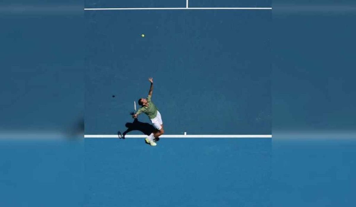 Медведев и Рублев продолжают борьбу в третьем круге Australian Open