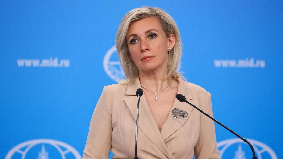 Захарова назвала чудовищными слова Борелля о примирении России и Украины