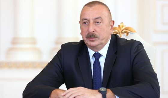 Алиев выделил $2 млн на гуманитарную помощь Украине