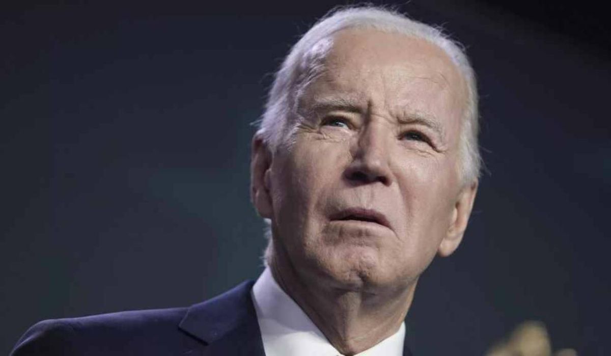Байден вновь оконфузился, перепутав Путина и Си Цзиньпина