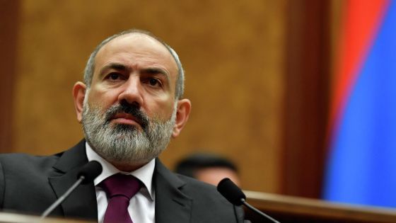Пашинян попросил Россию списать долги Армении