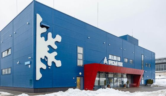 В Московской академии хоккея готовят чемпионок: дуэт красоты и силы