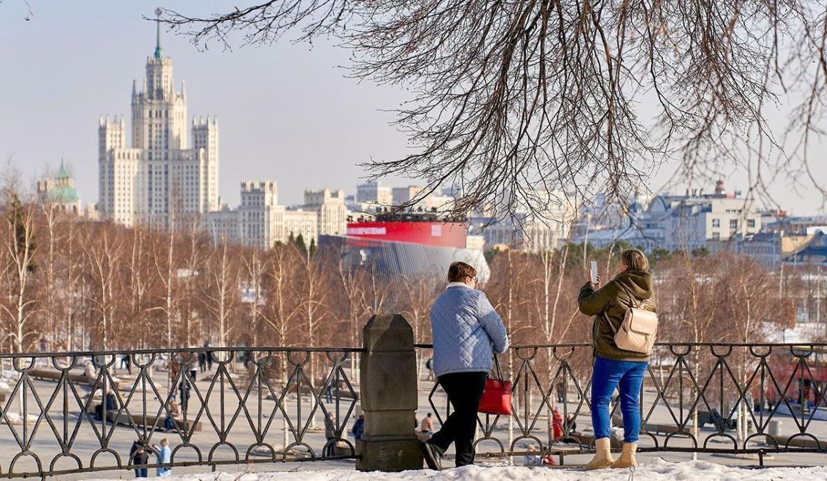 Синоптик прогнозирует для Москвы арктическое вторжение и метели