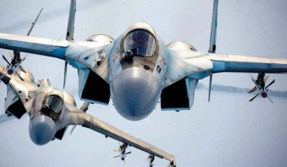 Российские войска нанесли удары по аэродрому ВСУ и объектам энергетики Украины