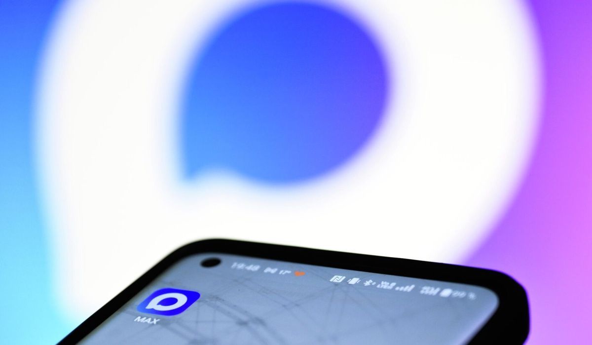 Российские блогеры массово переходят на платформу Max