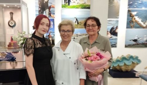 Представитель ДНР Русского географического общества поздравил с 60-летнем юбилеем калининградских коллег