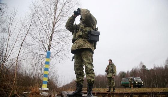 Минск обеспокоен усиленной милитаризацией на границах страны