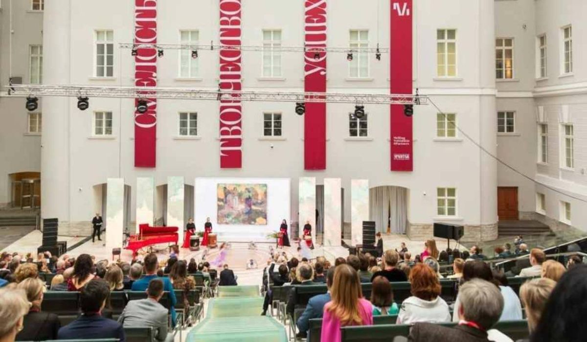 В Эрмитаже после реставрации представили две картины Поля Гогена