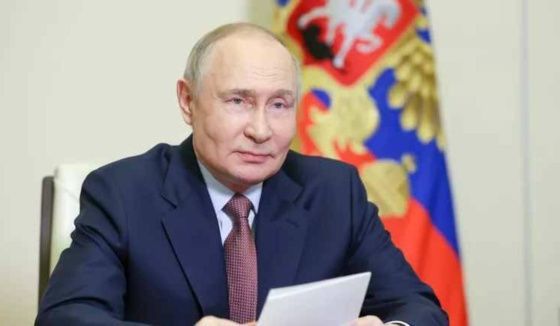 Путин рассказал, что у него всегда есть желание "кому-то врезать"